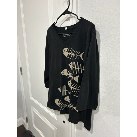 Marushka Fishbone Graphic Tee Black V-Neck 3/4 Sleeve Hand Painted Essentials - Picture 3 of 11